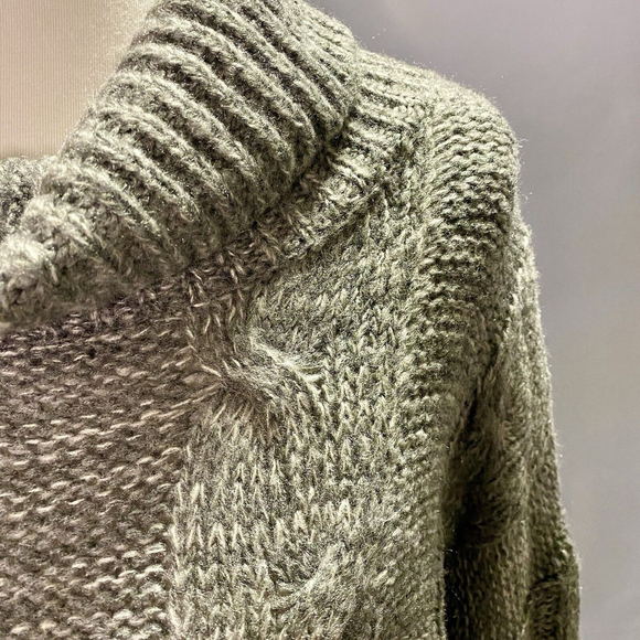 JOA Oversized Crop Chunky Turtleneck Sweater Grey Womens Size Medium - Picture 9 of 13